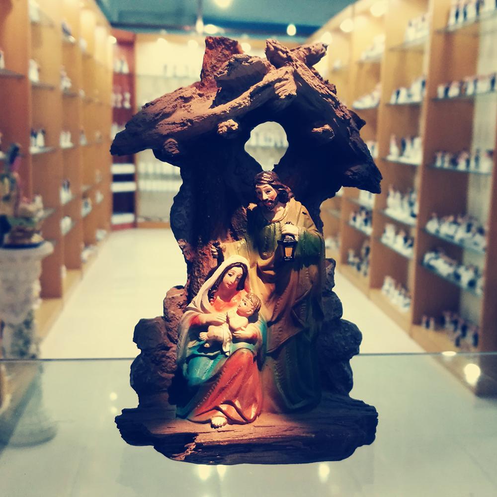 Holy Family Nativity Scene Decoration. Christ Jesus,  Mary and Joseph Miniature Sculpture