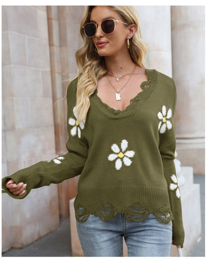 V-neck pullovers  loose long-sleeved sweater autumn, winter with small flower accents.