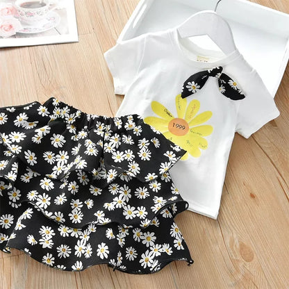 Girls Clothing Sets.  Short Sleeve +Printed Skirt 2PCS Suit